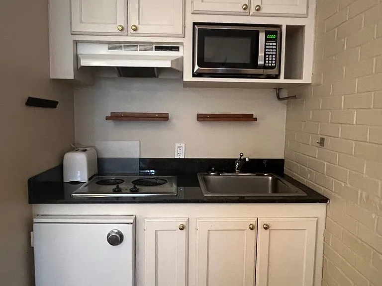 213 Bendel Rd #111 — Photo 2