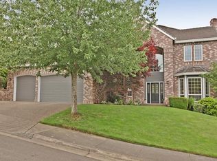 10990 NW Lucerne Ct, Portland, OR 97229