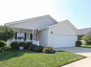 444 Park Hills Xing, Fairborn, OH 45324