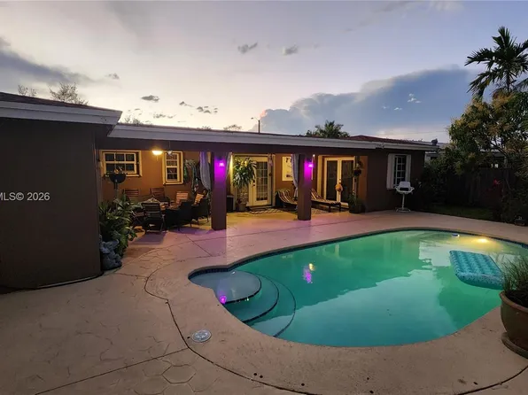 20301 SW 105th Ave, Cutler Bay, FL 33189