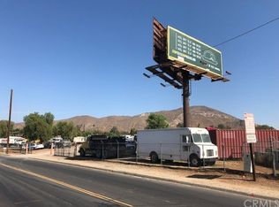 6879 Granite Hill Dr, Riverside, CA 92509