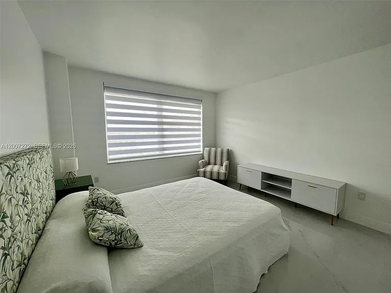 155 Ocean Lane Dr #1011 — Photo 26