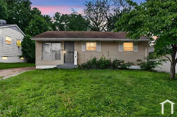 158 Monteith Cir — Photo 26