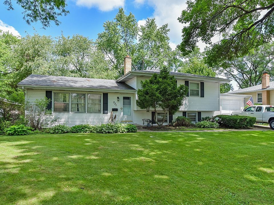 2nd image of 321 Robin Hill Dr