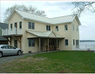 2nd image of 8 Lincoln Dr