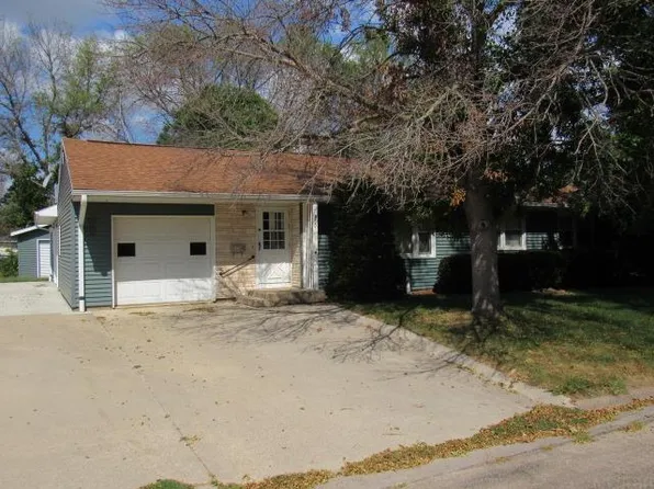 830 Timberline Rd, Monticello, IA 52310