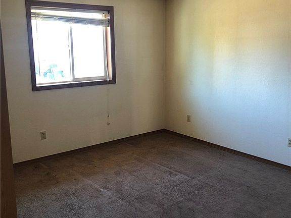 4th image of 9224 50th Ave NE