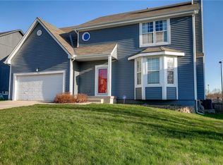 900 NE 107th Ter, Kansas City, MO 64155