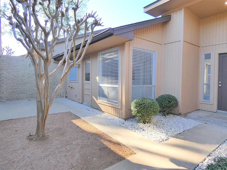 604 Golfview Dr — Photo 15