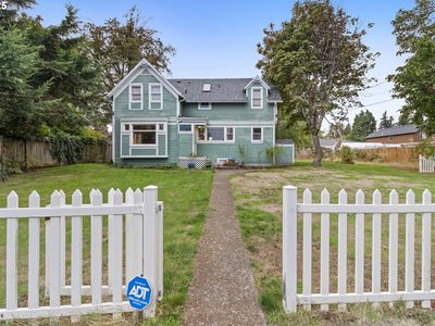 15745 SE McKinley Ave, Clackamas, OR, 97015