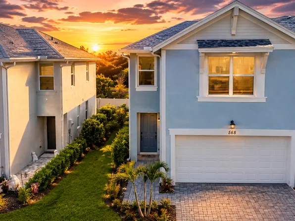 568 Salisbury Cir, Fort Pierce, FL