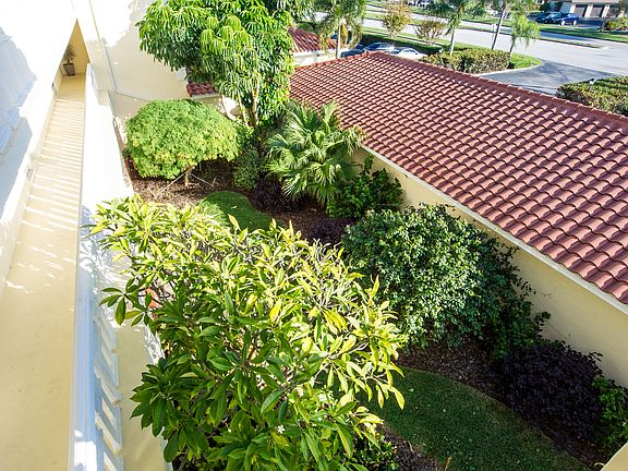 2nd image of 300 Banana River Blvd #301