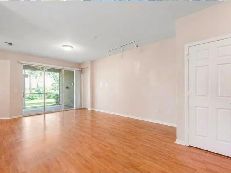 2019 Santa Catalina Ln — Photo 4