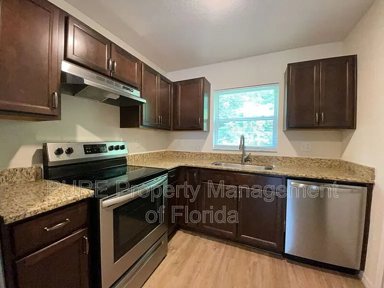 2241 NE 78th Ln #2241 — Photo 8