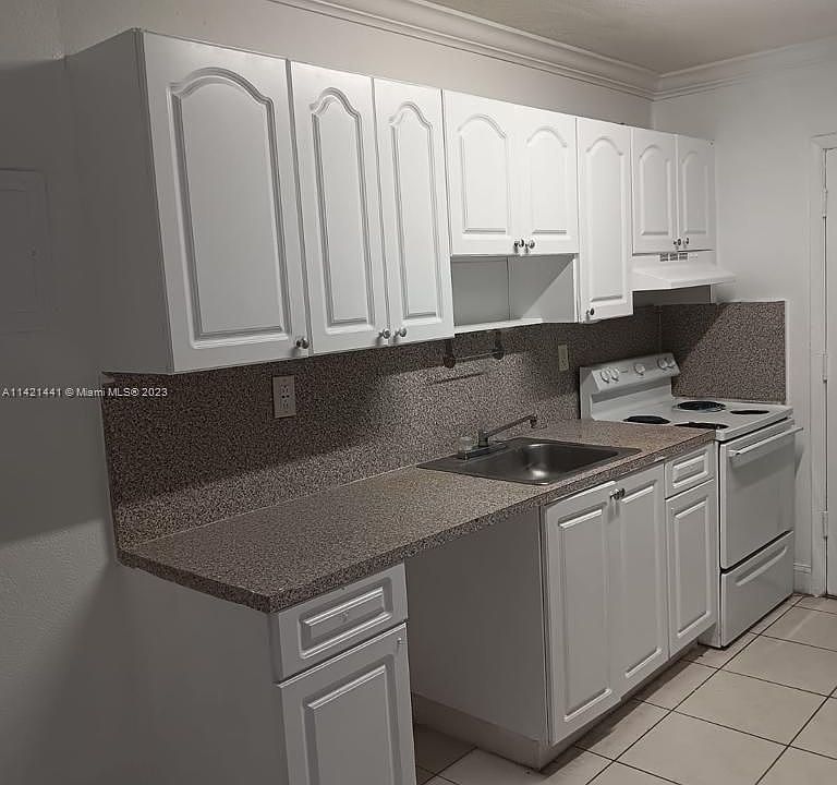 1st image of 890 NW 45th Ave #39