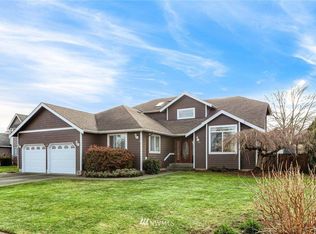 1124 N Cascade Ct, Lynden, WA 98264