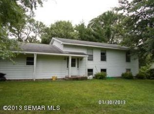 1807 Woodcrest Ln SW, Rochester, MN 55902