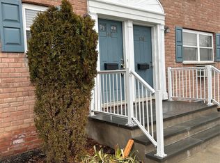 140 Meyer Oval #140, Pearl River, NY 10965