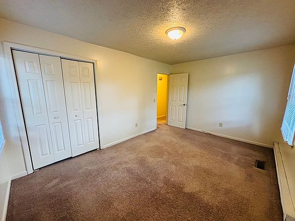 5th image of 1005 W Main St #1