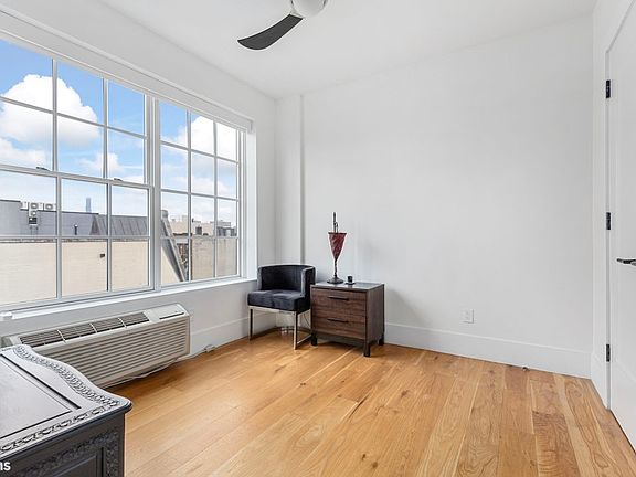 5th image of 410 Nostrand Ave #5B