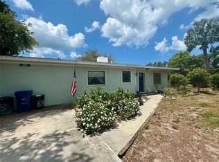 635 Missouri Rd, Venice, FL 34293