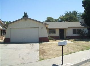 4271 W Cortland Ave, Fresno, CA