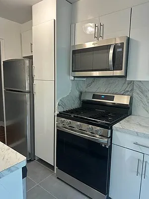 Rented by Queens Apartments Realty LLC | media 13