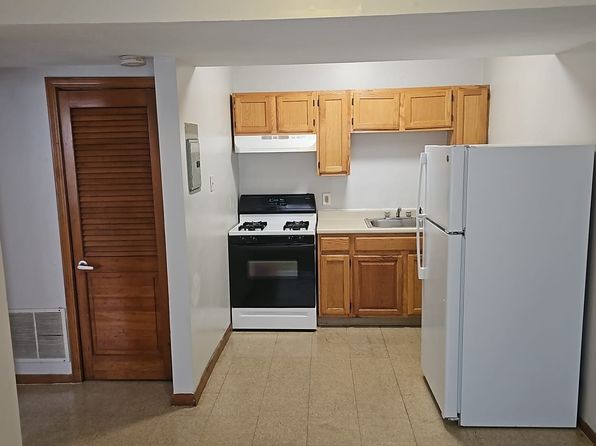 888 State St #24