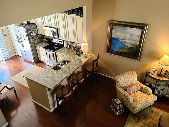 3rd image of 8232 Gossomer Bay Dr