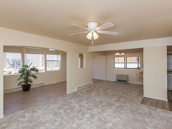 3rd image of 2337 1/2 Rattlesnake Ct APT A