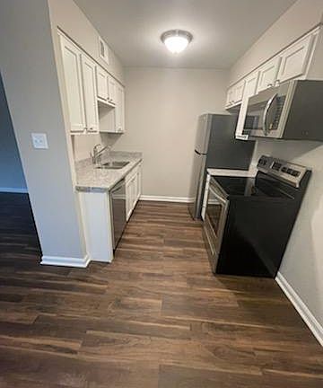 3rd image of 4208 Landside Dr #2