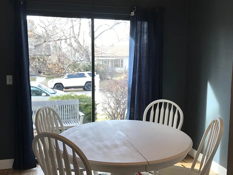 2426 S High St — Photo 33