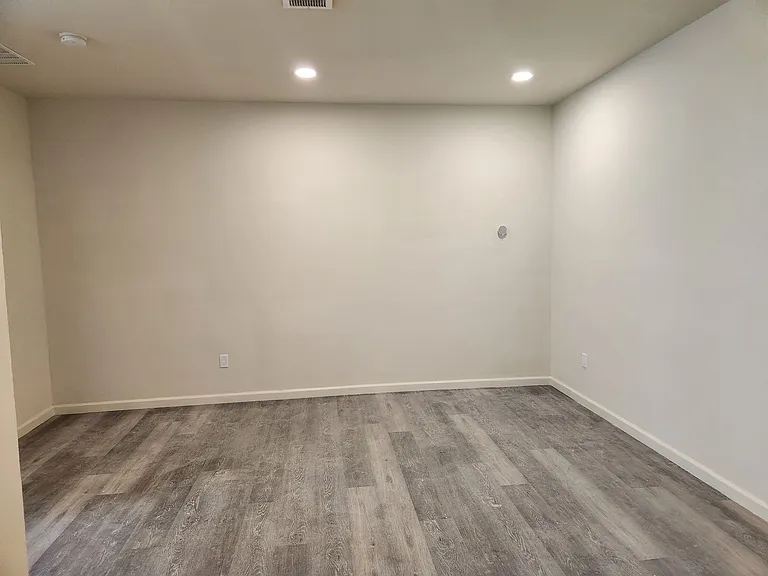 570 Boden Way — Photo 15