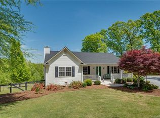 433 Meadow Crest Rd, Tryon, NC 28782