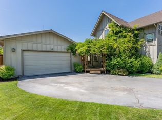 20792 Liberty Ln, Bend, OR 97701