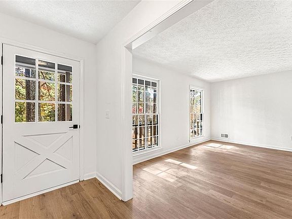 5th image of 444 Wellington Way