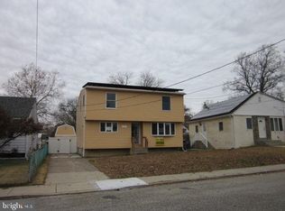 447 Rowand Ave, Glendora, NJ 08029