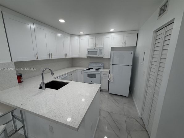 2113 Renaissance Blvd APT 208