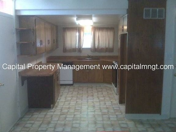 4th image of 952 Sharian St