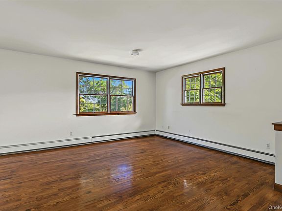 5th image of 76 Hernan Avenue