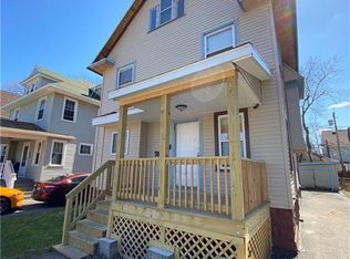 131 Rosewood Ter, Rochester, NY 14609