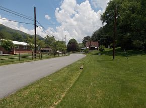 2nd image of 3rd Ave E
