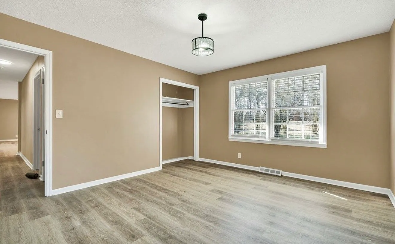 3 bed, 1641 sqft, $1,800 — Photo 3