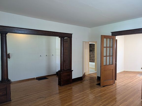 5th image of 1524 S 24th St #1