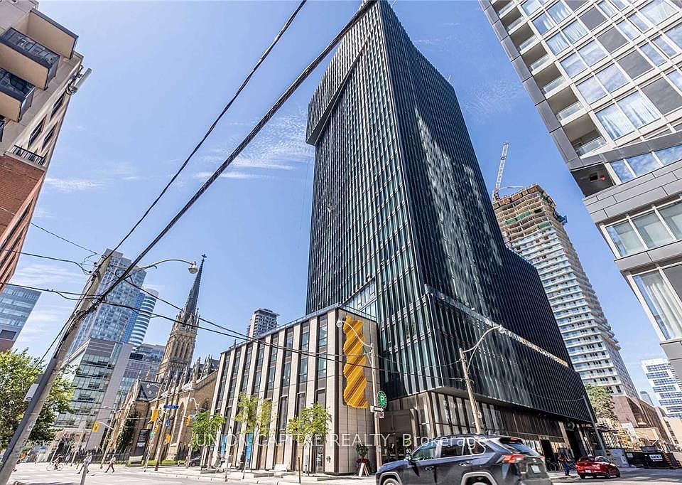 1st image of 60 Shuter St #202