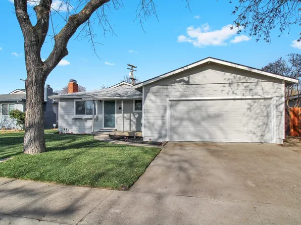 1825 Debonaire Dr, Modesto, CA 95350