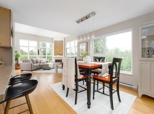 3732 Mount Seymour Pkwy #402, North Vancouver, BC V7G1C3