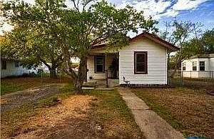 1st image of 2599 Arkansas St