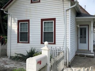 2448 W 10th St, Cleveland, OH 44113