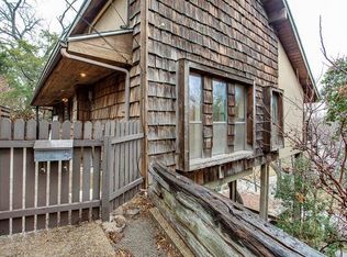 1658 Nob Hill Rd, Dallas, TX 75208